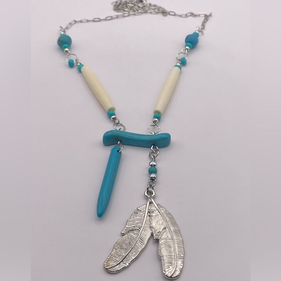 The Flow NWOT Handmade necklace beaded bone beads turquoise howlite pendant - Picture 2 of 8